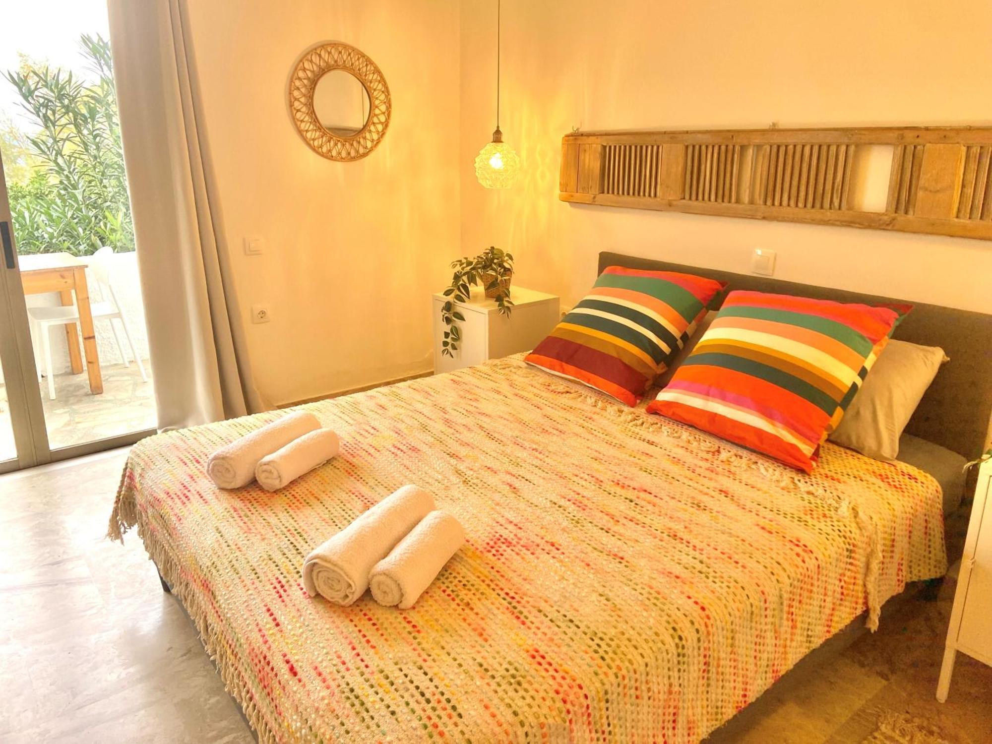 The Beachhouse Apartments Vagia  외부 사진