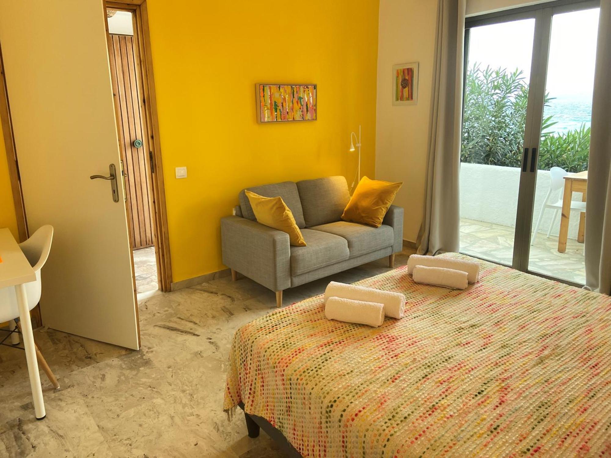 The Beachhouse Apartments Vagia  외부 사진